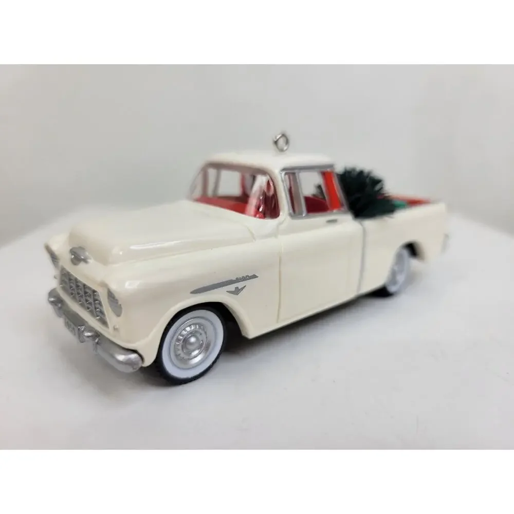 Hallmark 1996 Ornament 1955 Chevrolet Cameo #2 In All American Truck Series NIB